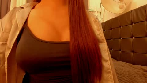 LEXY online show from April 15, 2026, 7:15 am