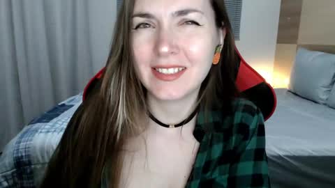 Snapshot of naughty_popa chatting on June 8, 2026, 2:23 am Ann online show from June 8, 2026, 2:23 am