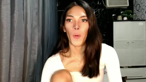 Snapshot of naughty_princess24 chatting on June 28, 2026, 9:21 pm Ariela online show from June 28, 2026, 9:21 pm