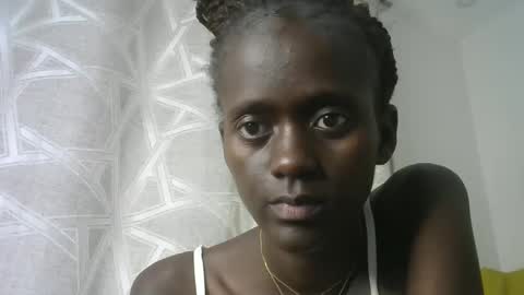 naughty_sandrah online show from January 9, 2025, 1:35 pm