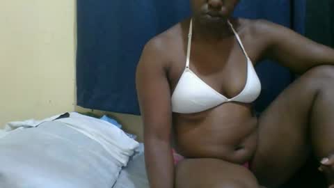 Snapshot of naughty_slender2 chatting on September 9, 2025, 9:58 pm jn online show from September 9, 2025, 9:58 pm