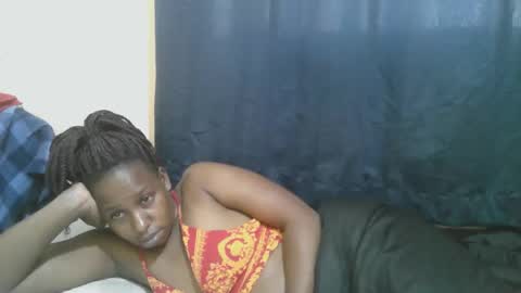 Snapshot of naughty_slender2 chatting on September 18, 2025, 8:38 am jn online show from September 18, 2025, 8:38 am