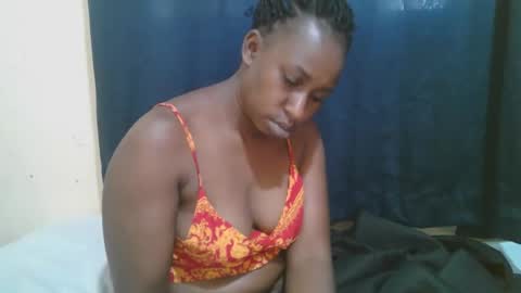 Snapshot of naughty_slender2 chatting on October 11, 2025, 7:40 am jn online show from October 11, 2025, 7:40 am