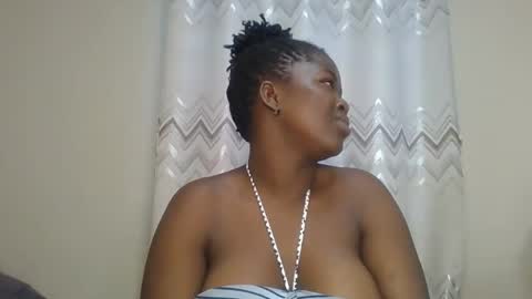Snapshot of naughty_sluttygal chatting on September 20, 2025, 10:05 am Lydiah online show from September 20, 2025, 10:05 am