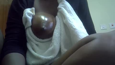 Naughty online show from February 5, 2025, 6:02 am