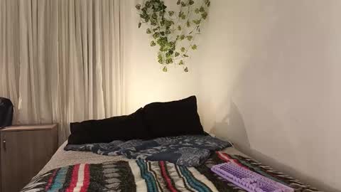 Snapshot of naughty_thompson1 chatting on February 26, 2026, 5:06 am naughty_thompson1 online show from February 26, 2026, 5:06 am