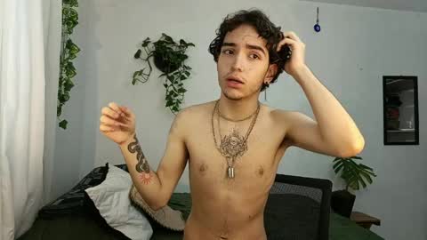 Snapshot of naughty_thompson1 chatting on April 15, 2026, 7:58 pm naughty_thompson1 online show from April 15, 2026, 7:58 pm