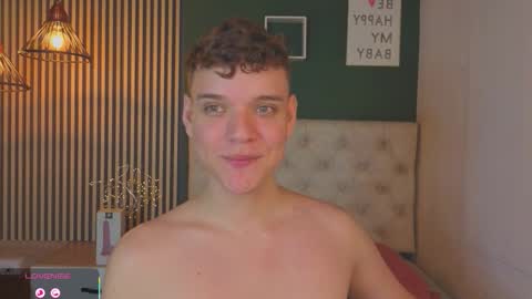 Snapshot of naughty_twink_ chatting on December 17, 2025, 12:00 pm Noah online show from December 17, 2025, 12:00 pm