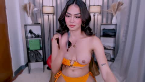 Snapshot of naughtyaurora69 chatting on January 25, 2025, 1:30 pm NaughtyAurora online show from January 25, 2025, 1:30 pm