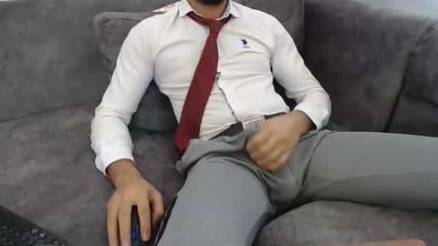 naughty pervert masterboy online show from September 20, 2025, 8:37 am