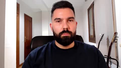 Snapshot of naughtybear_69 chatting on October 15, 2025, 9:42 am Tom online show from October 15, 2025, 9:42 am