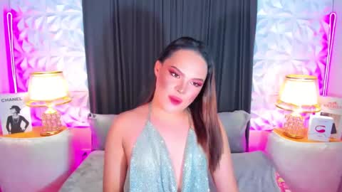 Snapshot of naughtychanell chatting on February 5, 2025, 10:01 pm naughtychanell online show from February 5, 2025, 10:01 pm