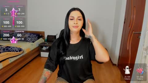 Snapshot of naughtycleo chatting on December 13, 2024, 9:46 am cleo online show from December 13, 2024, 9:46 am