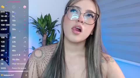 Snapshot of naughtycurvybbx chatting on December 13, 2024, 5:16 am LANAindependent model online show from December 13, 2024, 5:16 am