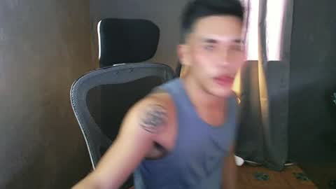 Snapshot of naughtyfuck_boy chatting on June 20, 2026, 7:33 am naughtyfuck_boy online show from June 20, 2026, 7:33 am