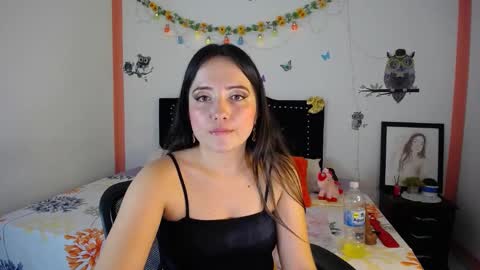 Valeria  online show from February 6, 2025, 7:07 pm