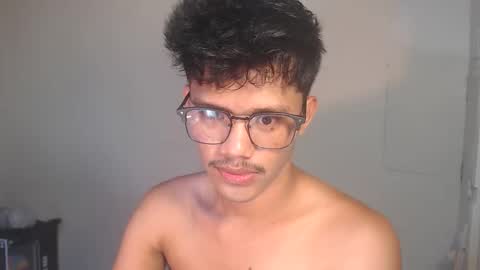 Snapshot of naughtyjosh_ chatting on February 28, 2026, 9:32 am Josh online show from February 28, 2026, 9:32 am