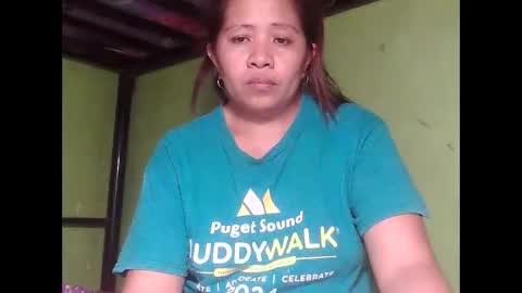 naughtymom26 online show from April 15, 2026, 1:34 am