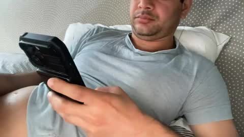 naughtyn21_sf online show from July 15, 2026, 3:06 pm