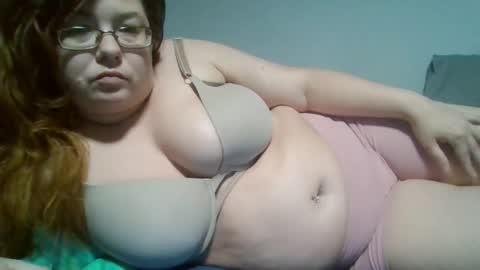 Snapshot of naughtynatalie1988x chatting on October 2, 2025, 10:17 pm Natalie online show from October 2, 2025, 10:17 pm