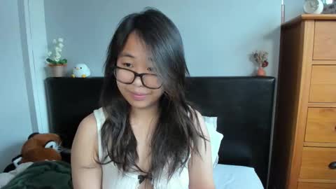 Snapshot of naughtynerdygirl chatting on February 26, 2026, 11:20 am Gigi Chu online show from February 26, 2026, 11:20 am