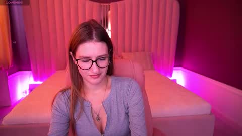 Ur Nurse online show from November 14, 2025, 7:07 am