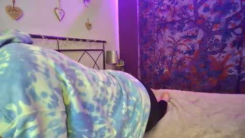 naughtynymph01 online show from February 1, 2025, 11:37 pm