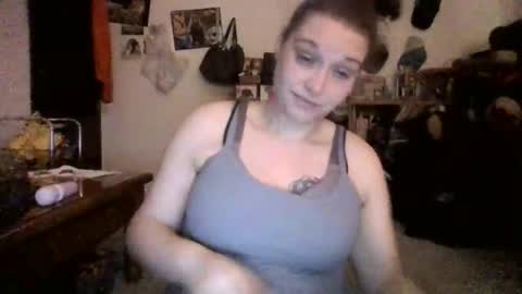 Snapshot of naughtyred25 chatting on October 28, 2025, 2:53 pm naughtyred23 online show from October 28, 2025, 2:53 pm