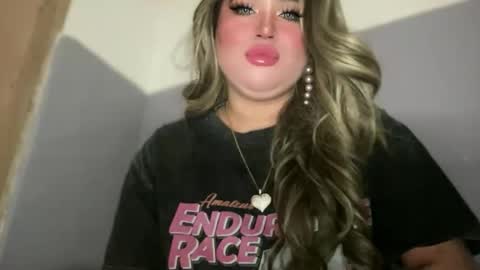 Snapshot of naughtyrosecum chatting on October 3, 2025, 2:36 pm Rose Wilson online show from October 3, 2025, 2:36 pm