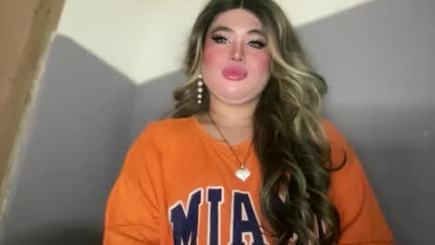 Snapshot of naughtyrosecum chatting on October 8, 2025, 3:09 pm Rose Wilson online show from October 8, 2025, 3:09 pm