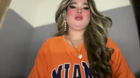 Snapshot of naughtyrosecum chatting on October 19, 2025, 4:18 pm Rose Wilson online show from October 19, 2025, 4:18 pm