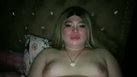 Snapshot of naughtyrosecum chatting on November 4, 2025, 4:17 pm Rose Wilson online show from November 4, 2025, 4:17 pm