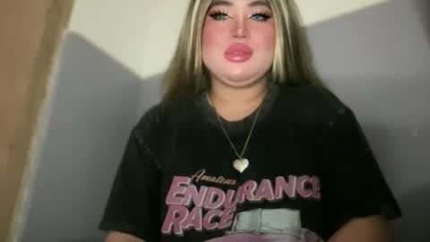 Snapshot of naughtyrosecum chatting on November 7, 2025, 9:53 am Rose Wilson online show from November 7, 2025, 9:53 am