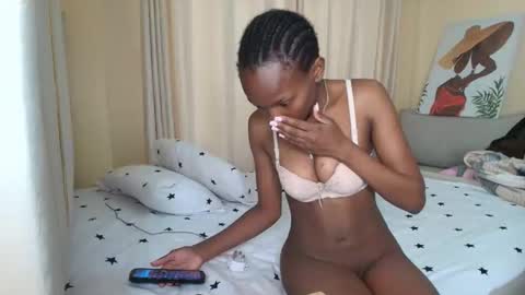 Snapshot of naughtyruby12 chatting on February 4, 2026, 10:43 am shyreen online show from February 4, 2026, 10:43 am