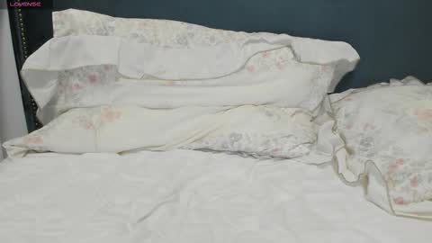 Snapshot of naughtysextime chatting on November 28, 2025, 5:43 am Aryna online show from November 28, 2025, 5:43 am