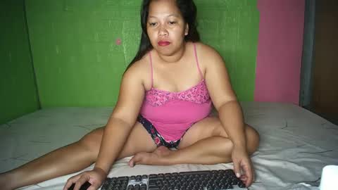 Snapshot of naughtyvina4u chatting on January 29, 2025, 4:19 pm VI NA online show from January 29, 2025, 4:19 pm