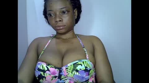 Snapshot of naughtyxcuntx chatting on October 7, 2025, 7:05 am naughtyxcuntx online show from October 7, 2025, 7:05 am