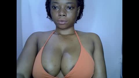 Snapshot of naughtyxcuntx chatting on October 10, 2025, 7:29 am naughtyxcuntx online show from October 10, 2025, 7:29 am