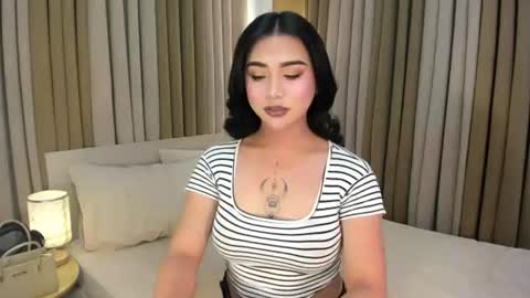 Snapshot of naughtyy_hunk_niel chatting on July 3, 2026, 8:21 am naughtyy_hunk_niel online show from July 3, 2026, 8:21 am