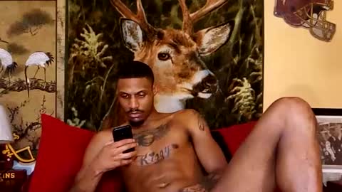 Snapshot of naughtyy_ken chatting on January 28, 2025, 2:00 am Mekhi or Khi online show from January 28, 2025, 2:00 am