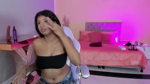 naugthy_brunette_ online show from February 4, 2026, 2:50 am