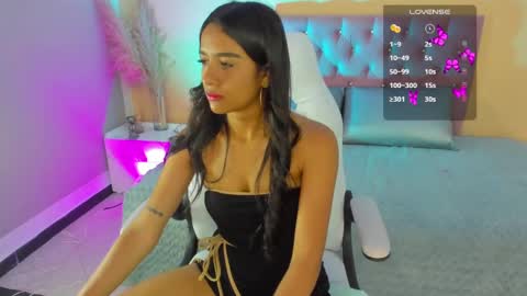 Angela  online show from September 29, 2025, 6:24 pm