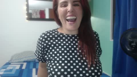 Snapshot of naugthymilf23 chatting on February 6, 2025, 12:54 am keyra online show from February 6, 2025, 12:54 am