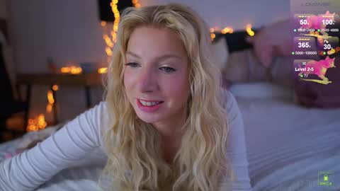 Nautica online show from October 12, 2025, 12:37 pm