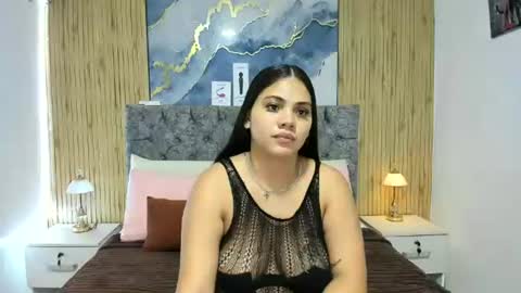 Snapshot of nay_and_aleja chatting on July 5, 2026, 2:07 am nay_and_aleja online show from July 5, 2026, 2:07 am