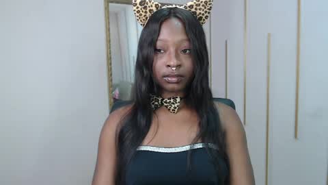 Snapshot of nayariskaya chatting on April 1, 2026, 2:03 pm Nayaris 3 online show from April 1, 2026, 2:03 pm
