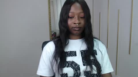 Snapshot of nayariskaya chatting on April 2, 2026, 2:15 pm Nayaris 3 online show from April 2, 2026, 2:15 pm