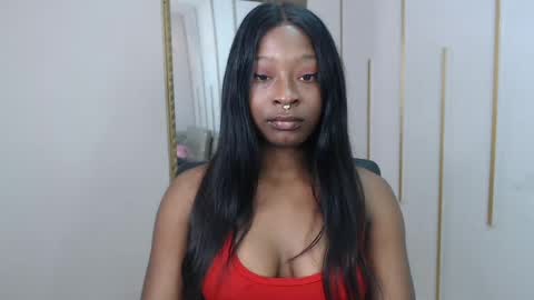 Snapshot of nayariskaya chatting on May 18, 2026, 2:56 pm Nayaris 3 online show from May 18, 2026, 2:56 pm