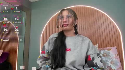 Naye  online show from October 14, 2025, 3:40 am