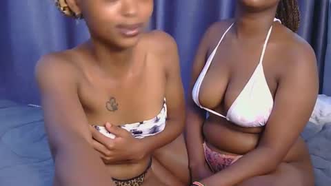 Snapshot of naylah18 chatting on October 2, 2025, 4:52 am Britney online show from October 2, 2025, 4:52 am